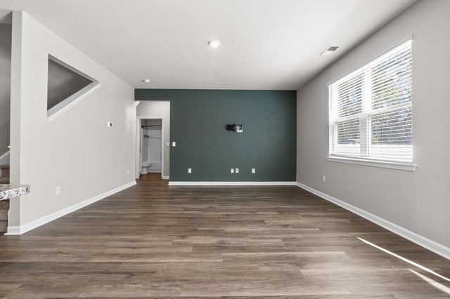 124 Cassina Dr., Longs, SC 29568