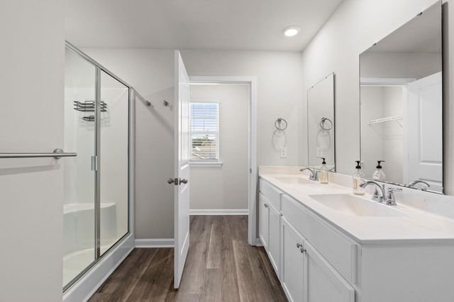 124 Cassina Dr., Longs, SC 29568