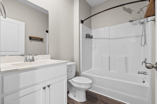 124 Cassina Dr., Longs, SC 29568