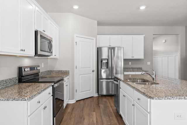 124 Cassina Dr., Longs, SC 29568