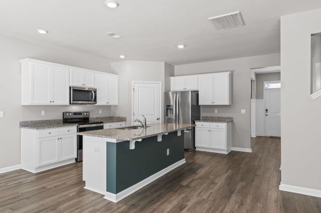 124 Cassina Dr., Longs, SC 29568