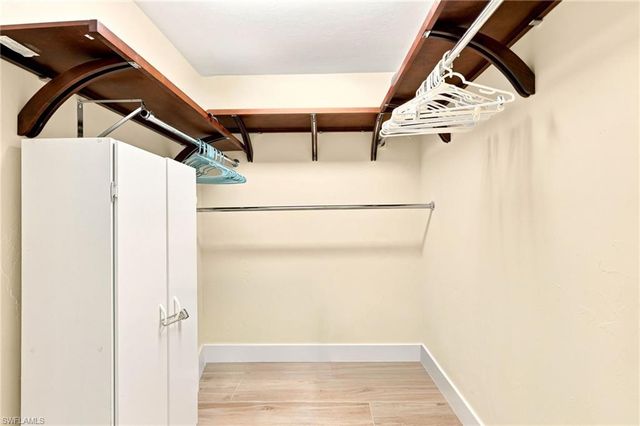 2604 Sailors WAY 120, Naples, FL 34109