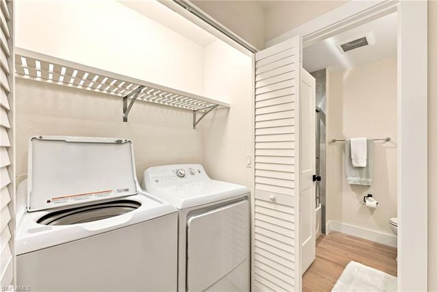2604 Sailors WAY 120, Naples, FL 34109