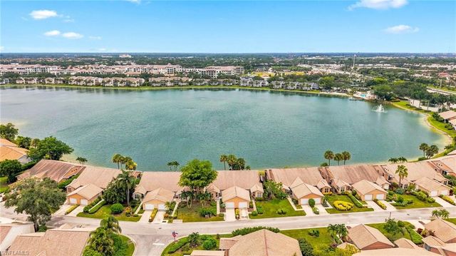 2604 Sailors WAY 120, Naples, FL 34109