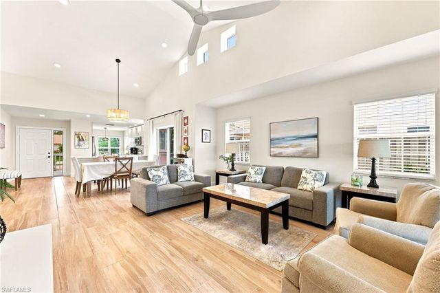 2604 Sailors WAY 120, Naples, FL 34109