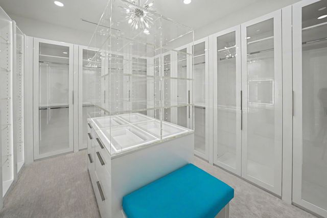 9457 Waterview Road, Dallas, TX 75218