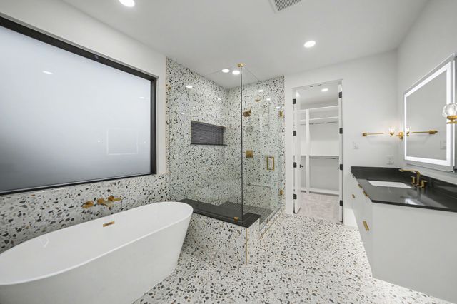 9457 Waterview Road, Dallas, TX 75218