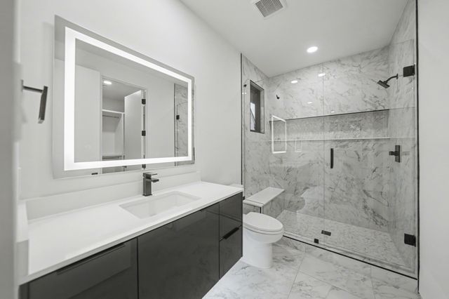 9457 Waterview Road, Dallas, TX 75218