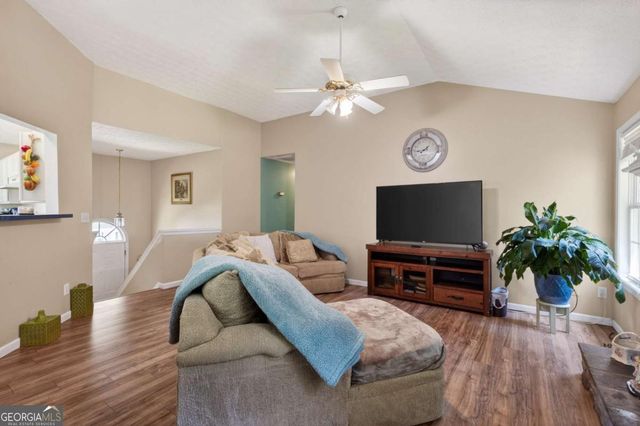 547 Hickeria Way, Winder, GA 30680