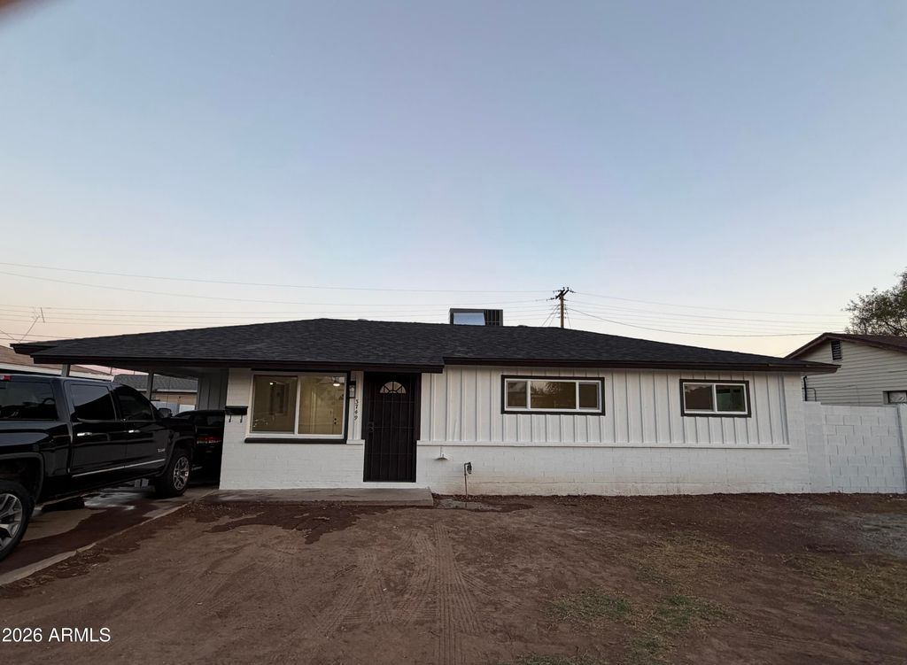 3749 W OSBORN Road, Phoenix, AZ 85019