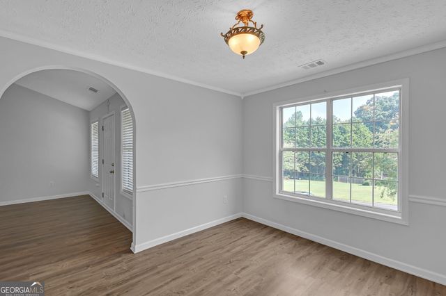 4345 Lexington Ridge Drive, Loganville, GA 30052