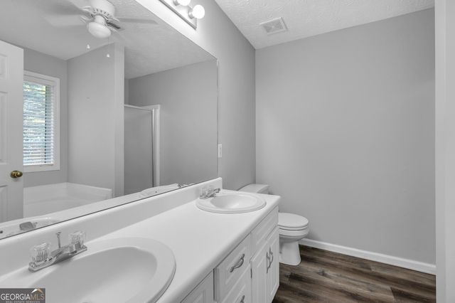 4345 Lexington Ridge Drive, Loganville, GA 30052