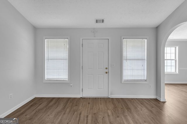 4345 Lexington Ridge Drive, Loganville, GA 30052