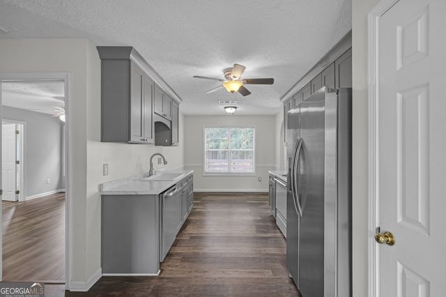 4345 Lexington Ridge Drive, Loganville, GA 30052