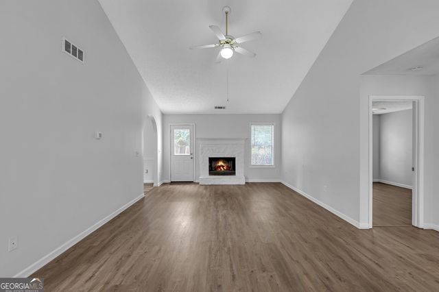 4345 Lexington Ridge Drive, Loganville, GA 30052