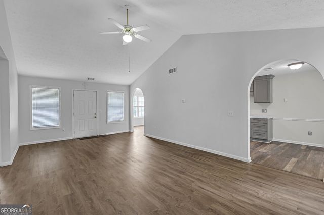 4345 Lexington Ridge Drive, Loganville, GA 30052