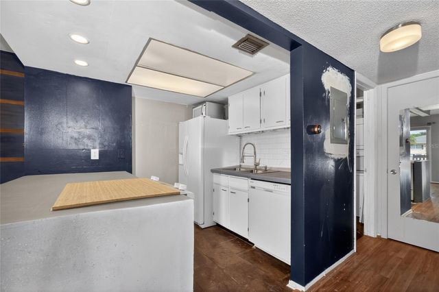 1935 CONWAY ROAD L5, Orlando, FL 32812