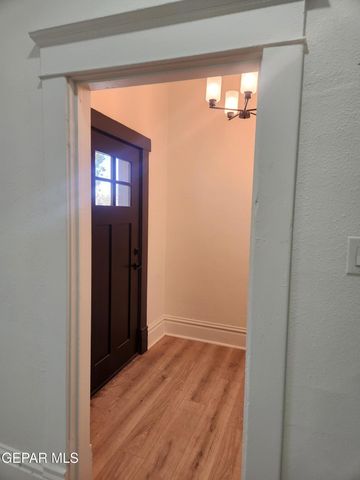1312 WYOMING Avenue, El Paso, TX 79902