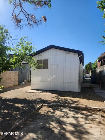 1312 WYOMING Avenue, El Paso, TX 79902