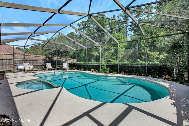 2257 HAMMOCK OAKS Drive, Jacksonville, FL 32223