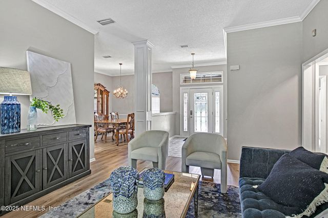 2257 HAMMOCK OAKS Drive, Jacksonville, FL 32223