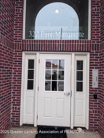 322 Pere Marquette Drive 15, Lansing, MI 48912