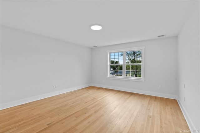 567 King Street, Port Chester, NY 10573