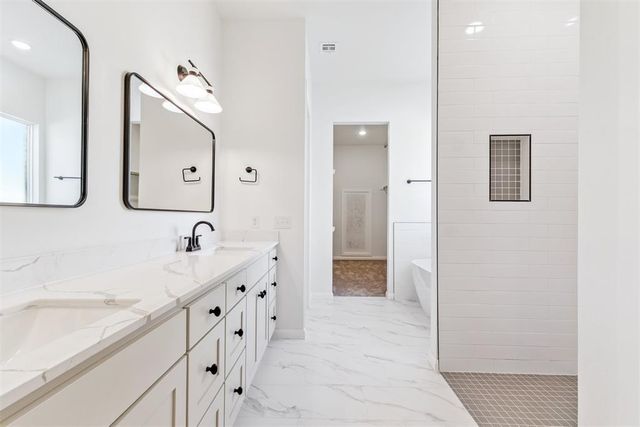 6001 Frankie Lynn Lane, Edmond, OK 73034