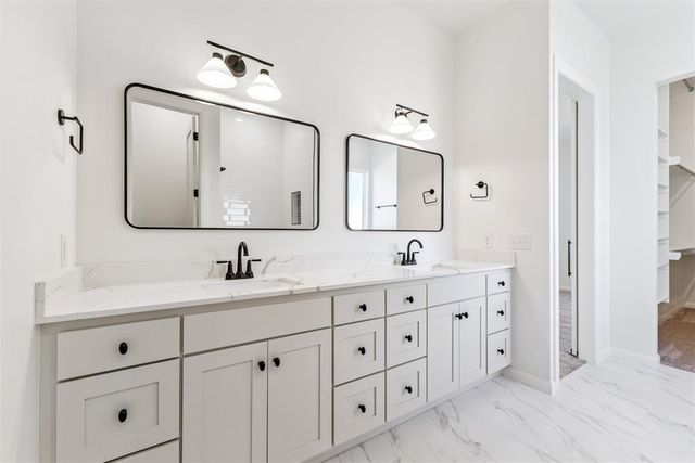 6001 Frankie Lynn Lane, Edmond, OK 73034