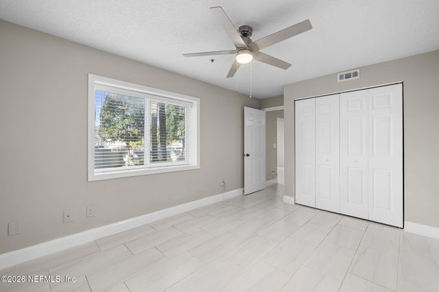 210 11TH Avenue N 104, Jacksonville Beach, FL 32250