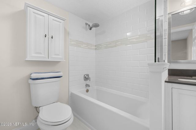 210 11TH Avenue N 104, Jacksonville Beach, FL 32250