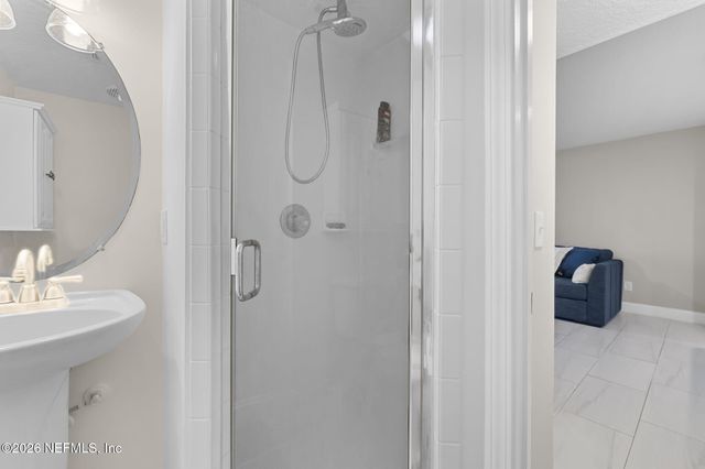 210 11TH Avenue N 104, Jacksonville Beach, FL 32250