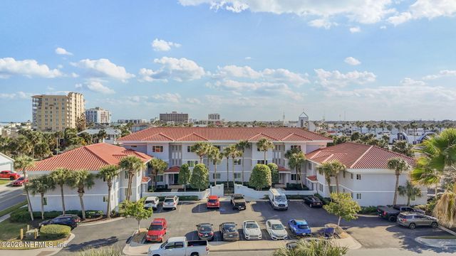 210 11TH Avenue N 104, Jacksonville Beach, FL 32250