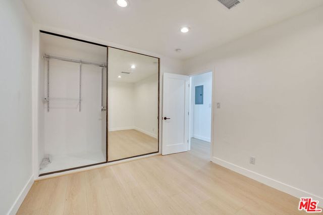 926 N Spaulding Avenue 8, West Hollywood, CA 90046