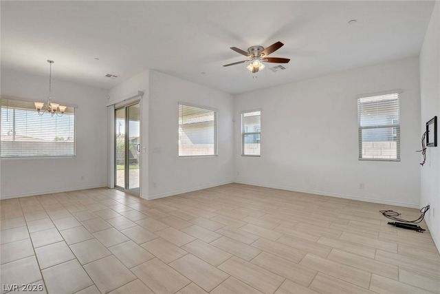 673 Sunlight Hill Street, Henderson, NV 89011