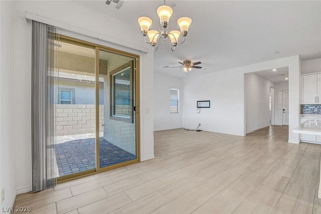 673 Sunlight Hill Street, Henderson, NV 89011