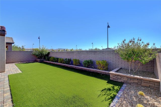 673 Sunlight Hill Street, Henderson, NV 89011