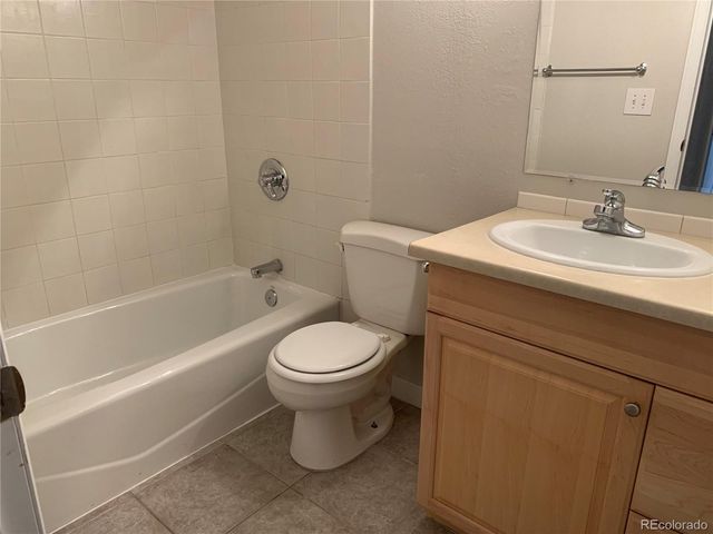 10622 Cherrybrook Circle, Highlands Ranch, CO 80126