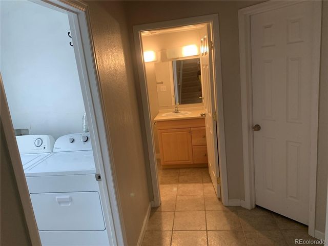 10622 Cherrybrook Circle, Highlands Ranch, CO 80126