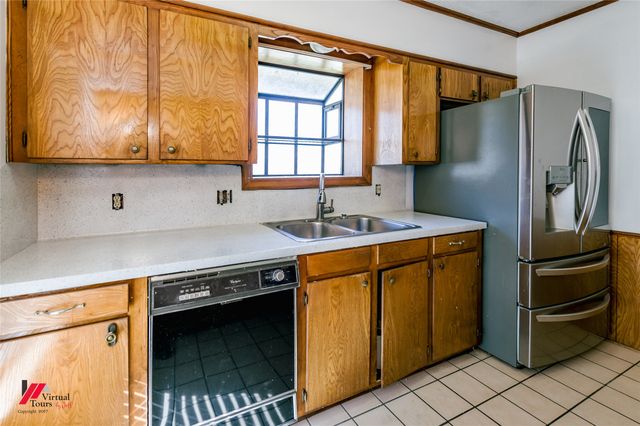 1407 Edgemont Circle, Bossier City, LA 71111