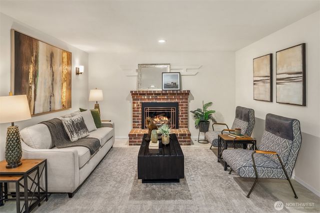 1425 243rd Place SW, Bothell, WA 98021