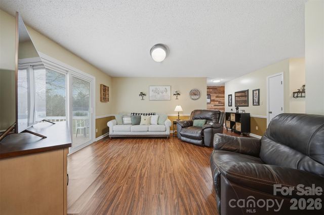 2735 Sides Avenue, Connelly Springs, NC 28612