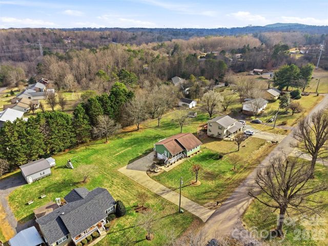 2735 Sides Avenue, Connelly Springs, NC 28612
