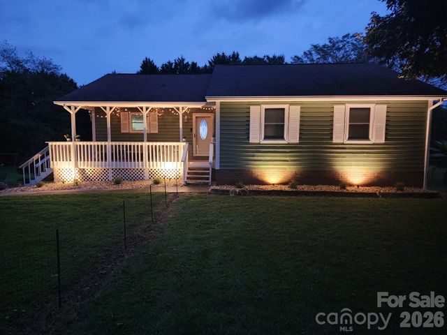 2735 Sides Avenue, Connelly Springs, NC 28612