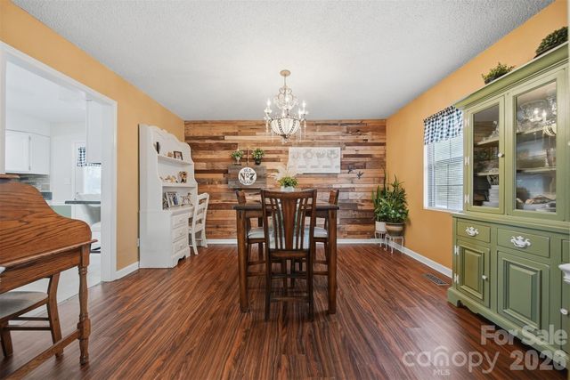 2735 Sides Avenue, Connelly Springs, NC 28612