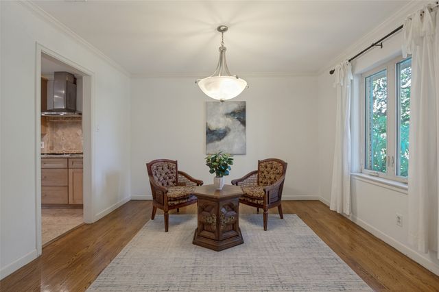 3866 Medallion Lane, Dallas, TX 75229