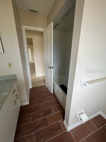 2181 S BISCAYNE DRIVE, North Port, FL 34287