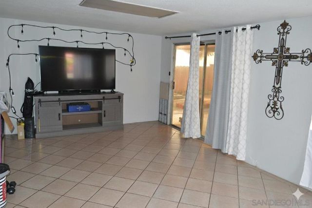 433 Thrush St., Chula Vista, CA 91911