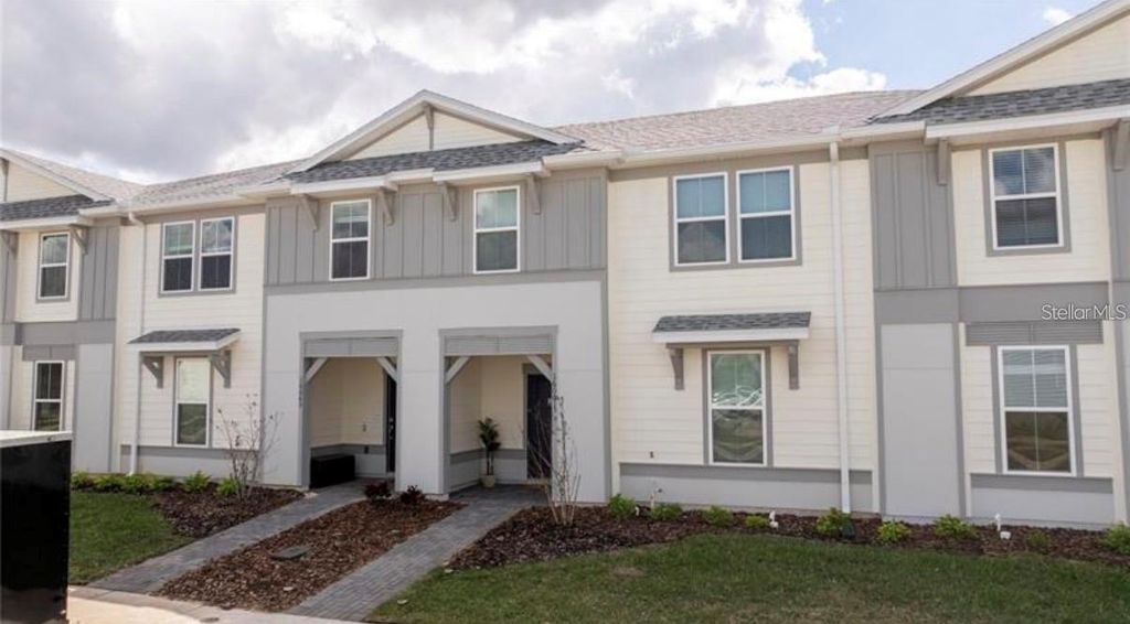 1264 BLUE ISLAND DRIVE, Clermont, FL 34714