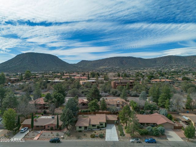 100 Rain Trail Road, Sedona, AZ 86351